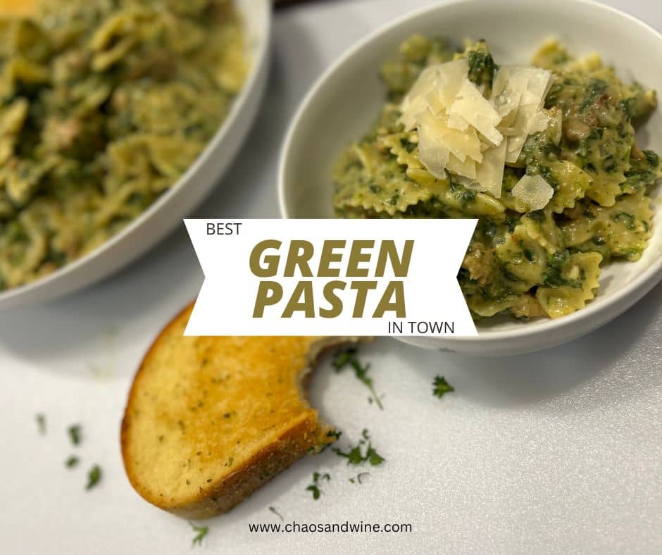 Kid-friendly green pasta with garlic bread